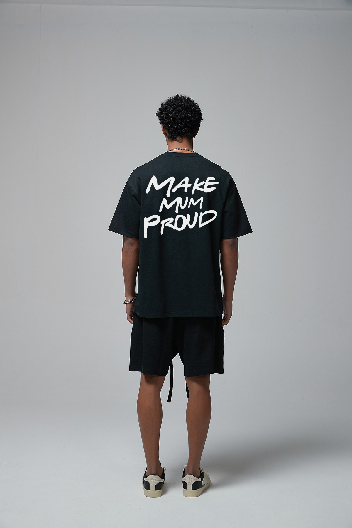 Make Mum Proud T-Shirt Black